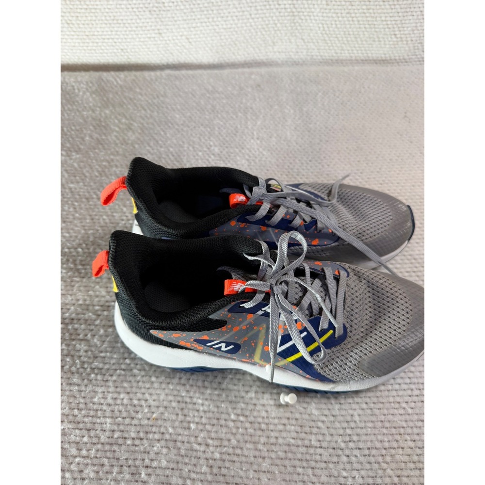 New Balance Fresh Foam Rave v2 Boys Grey Blue Orange Running Shoes GKRAVGN2 6Y